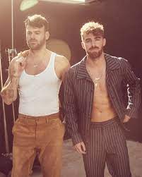 Chainsmokers